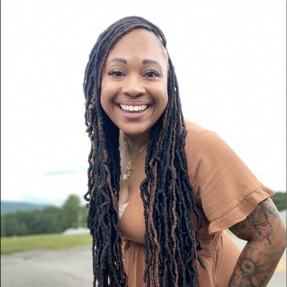 Meet your Posher, Marketta - Picture 5 of 10